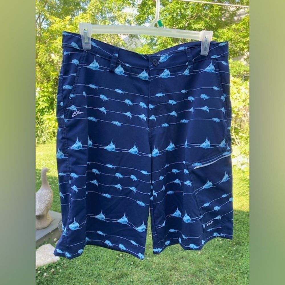 Huk Performance Fishing Shorts Men’s Blue Swordfish All-Over Pattern Waist 36”